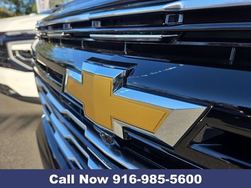 New 2026 Chevrolet Suburban High Country w/ LPO, Get Active Package image 28