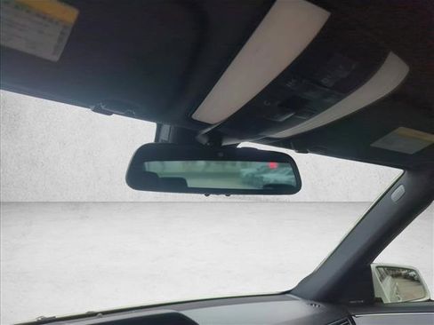 Used 2011 Mercedes-Benz E 350 E 350 Luxury image 11