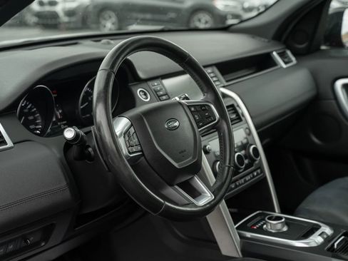 Used 2016 Land Rover Discovery Sport HSE AWD/4WD image 16