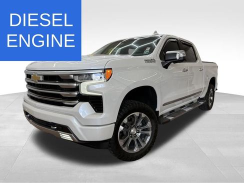 Used 2023 Chevrolet Silverado 1500 High Country w/ Z71 Off-Road Package image 1
