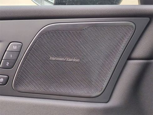 New 2026 Volvo XC60 B5 Plus w/ Protection Package Premier image 30