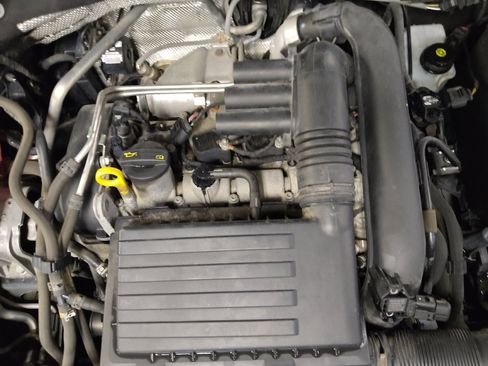Used 2016 Volkswagen Jetta SE FWD image 30