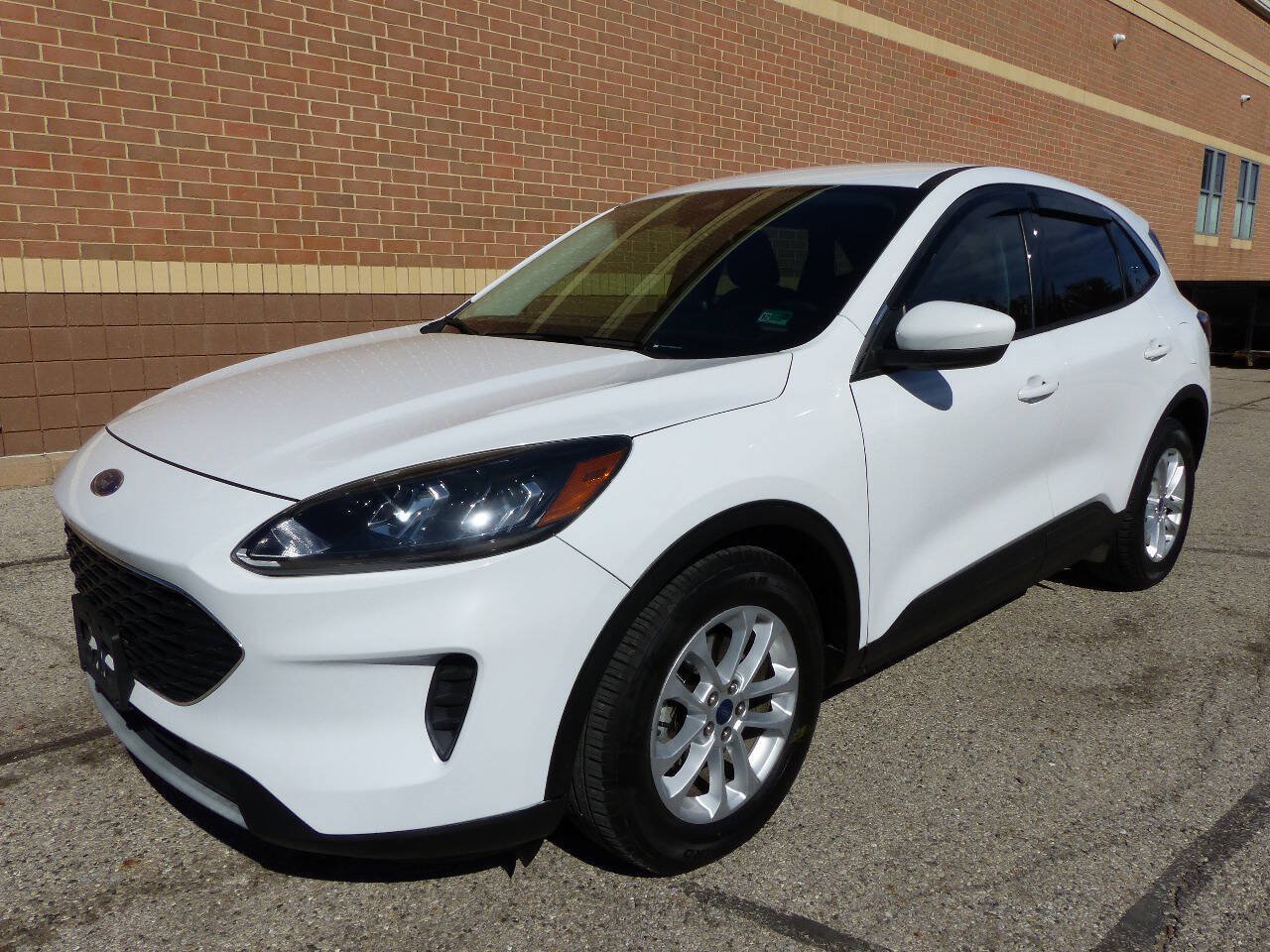 Used 2021 Ford Escape SE FWD image 6