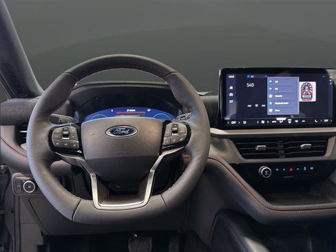 New 2026 Ford Explorer ST-Line image 5