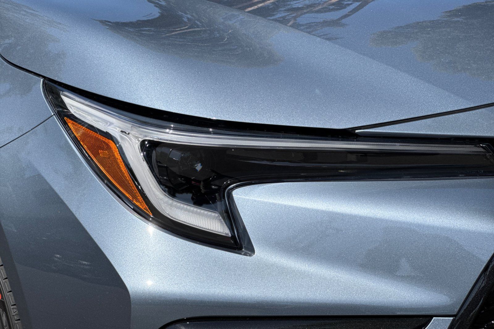 Used 2026 Toyota Corolla SE w/ SE Premium Package FWD image 23
