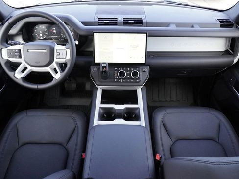 New 2026 Land Rover Defender 110 S AWD/4WD image 9