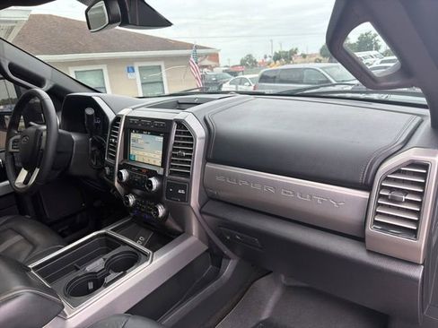 Used 2019 Ford F250 Platinum w/ Platinum Ultimate Package AWD/4WD image 10