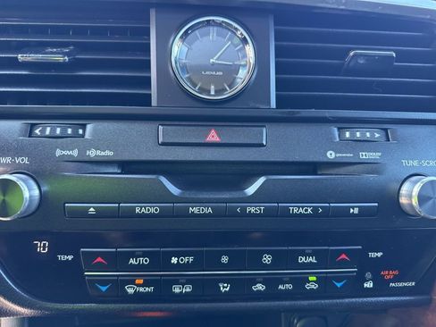 Used 2019 Lexus RX 450h AWD w/ Navigation Package image 15