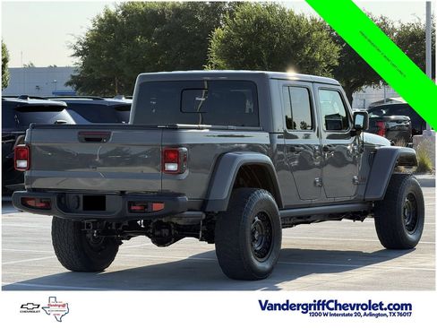 Used 2021 Jeep Gladiator Rubicon AWD/4WD image 4