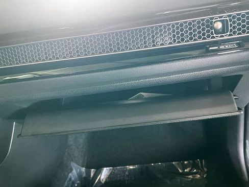 Used 2024 Honda Civic LX image 31