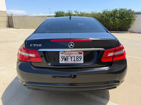 Used 2010 Mercedes-Benz E 550 Coupe image 6