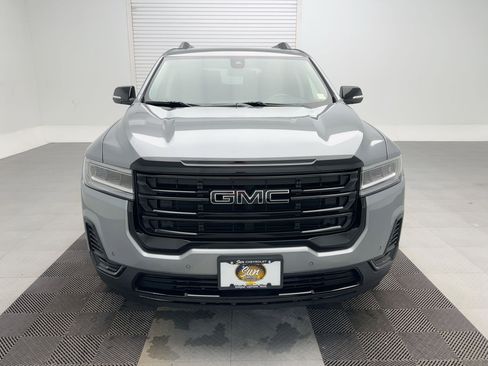 Certified 2023 GMC Acadia SLE w/ Driver Convenience Package image 6