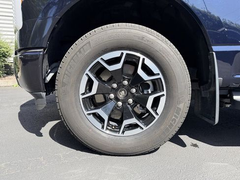 Used 2023 Ford F150 Lightning XLT AWD/4WD image 26