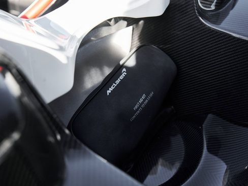 Used 2021 McLaren Elva image 31