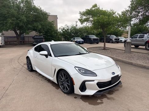 Used 2022 Subaru BRZ Limited image 3