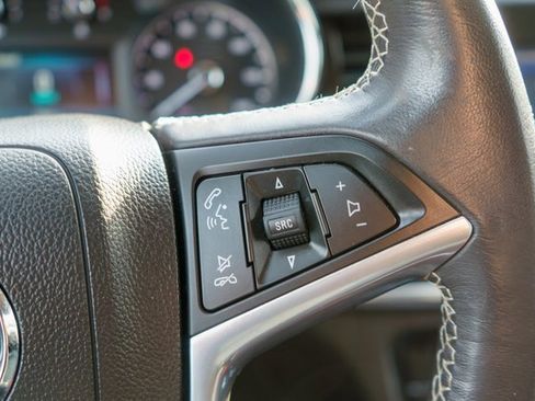 Used 2022 Buick Encore Preferred w/ Safety Package image 25