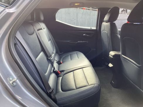 Used 2023 Chevrolet Bolt EUV Premier w/ Sun & Sound Package FWD image 18