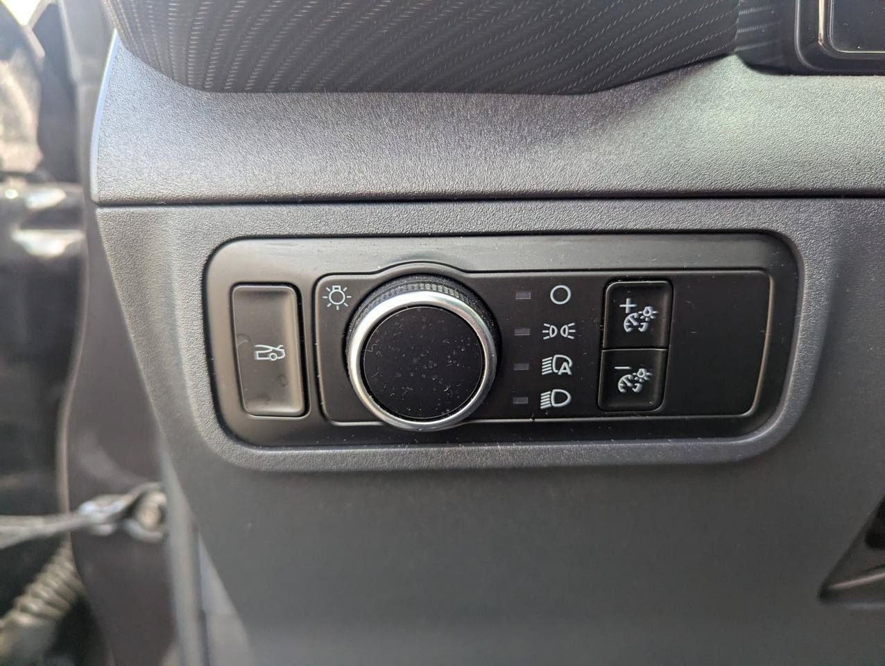 Used 2024 Ford Mustang Coupe RWD image 18