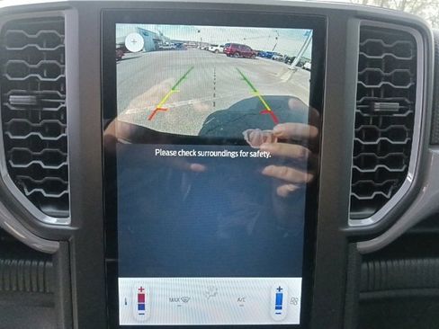 Used 2024 Ford Ranger XL image 22