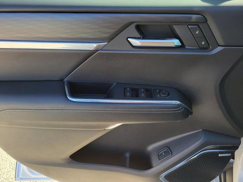 New 2026 GMC Acadia Elevation w/ Black Edition image 6