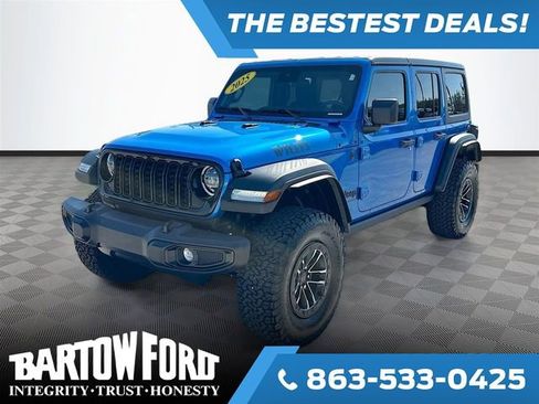Used 2025 Jeep Wrangler Willys image 1