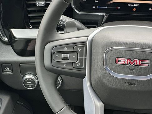 New 2026 GMC Sierra 1500 Elevation w/ LPO, Elevation Black Package image 8