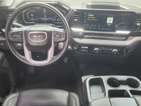 Used 2025 GMC Sierra 1500 SLT RWD image 27