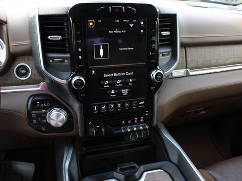 Used 2021 RAM 1500 Limited AWD/4WD image 14