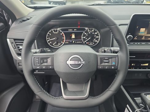 New 2026 Nissan Rogue SV image 15