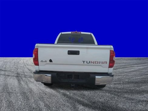 Used 2020 Toyota Tundra SR5 w/ SR5 Upgrade Package image 5