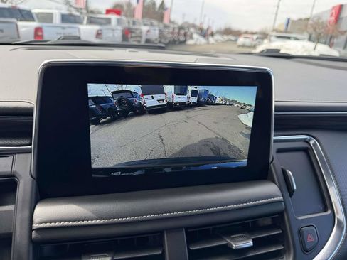Used 2023 GMC Yukon SLT AWD/4WD image 28