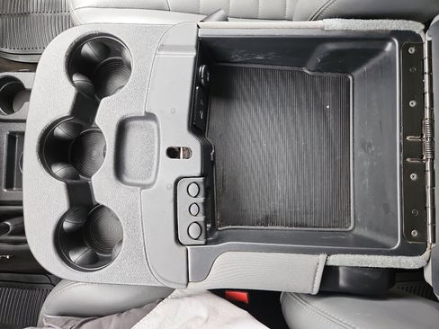 Used 2016 RAM 3500 Tradesman image 38