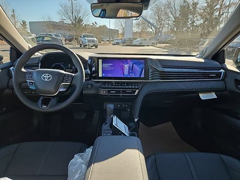 New 2026 Toyota Camry XLE AWD/4WD image 7