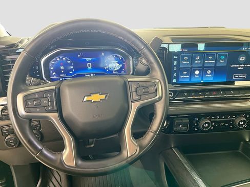 Used 2024 Chevrolet Silverado 2500 LTZ w/ LTZ Premium Package image 11