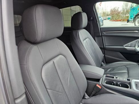Used 2020 Audi Q3 2.0T Premium w/ Convenience Package image 13