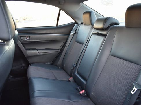 Used 2015 Toyota Corolla S image 7