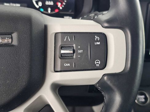 Used 2023 Land Rover Defender 110 S AWD/4WD image 28