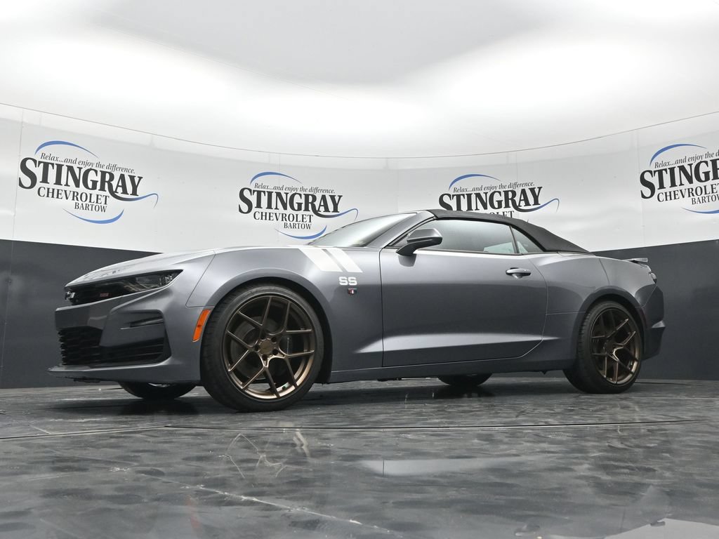 Used 2020 Chevrolet Camaro SS RWD image 27