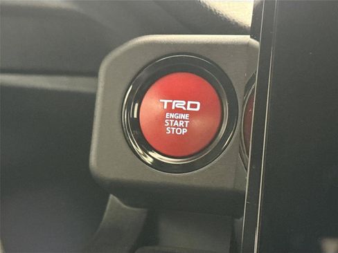 Certified 2024 Toyota Tacoma TRD Sport RWD image 21