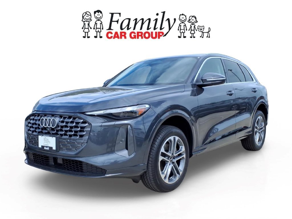 Used 2025 Audi Q5 Premium AWD/4WD image 1