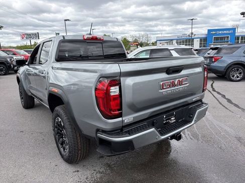 New 2026 GMC Canyon AT4 AWD/4WD image 8