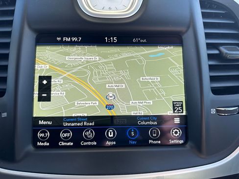 Used 2023 Chrysler 300 Touring L w/ Popular Equipment Group image 18