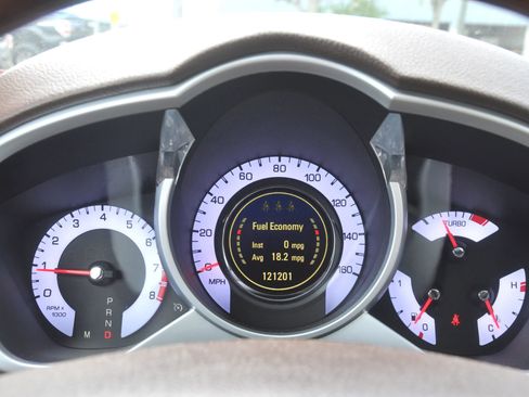 Used 2010 Cadillac SRX Premium image 32