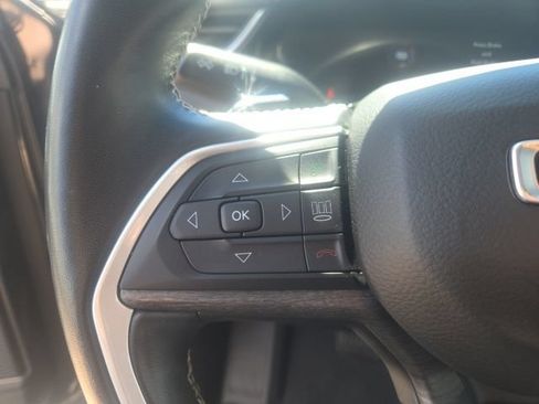 Used 2021 Jeep Grand Cherokee L Limited AWD/4WD image 31