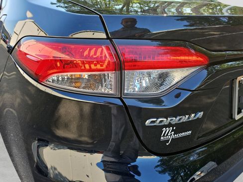 Used 2024 Toyota Corolla LE FWD image 20