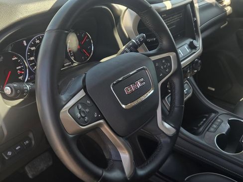 Used 2023 GMC Acadia Denali FWD image 17