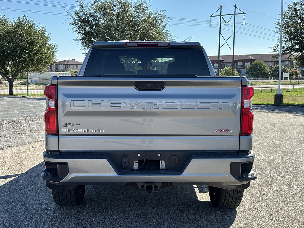 Used 2024 Chevrolet Silverado 1500 RST w/ LPO, Liner Protection Package AWD/4WD image 5