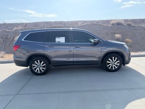 Used 2021 Honda Pilot EX image 4