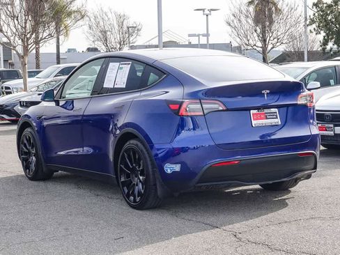 Used 2021 Tesla Model Y 2WD image 6