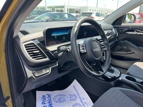 Certified 2024 Kia Seltos S FWD image 10